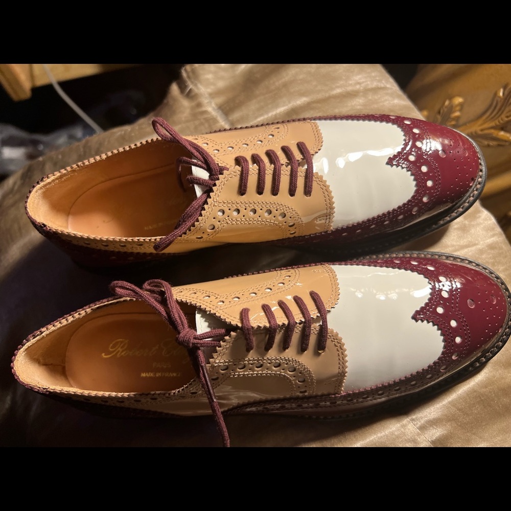 Size 36 Robert Clergerie -282600prune/Blanc/Tany DBL Verniprune item#3345548 - Picture 4 of 11